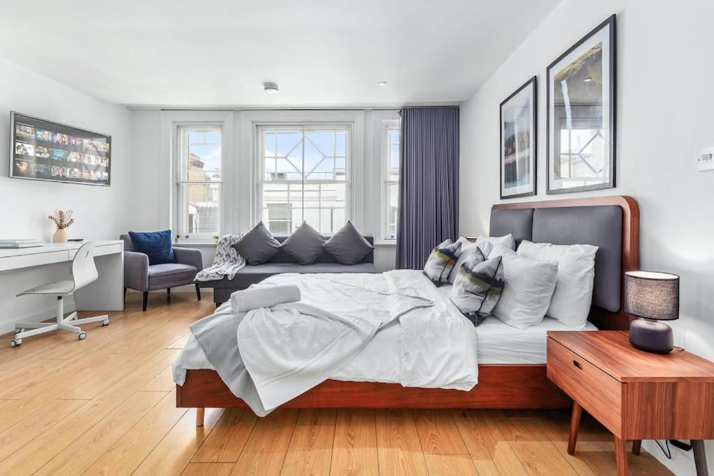 Spacious And Delightful Sleep 5 Piccadilly Vrc Londen Buitenkant foto