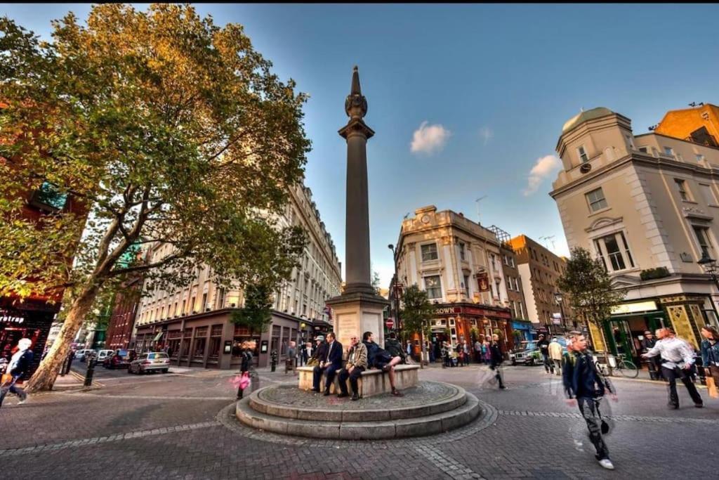 Spacious And Delightful Sleep 5 Piccadilly Vrc Londen Buitenkant foto